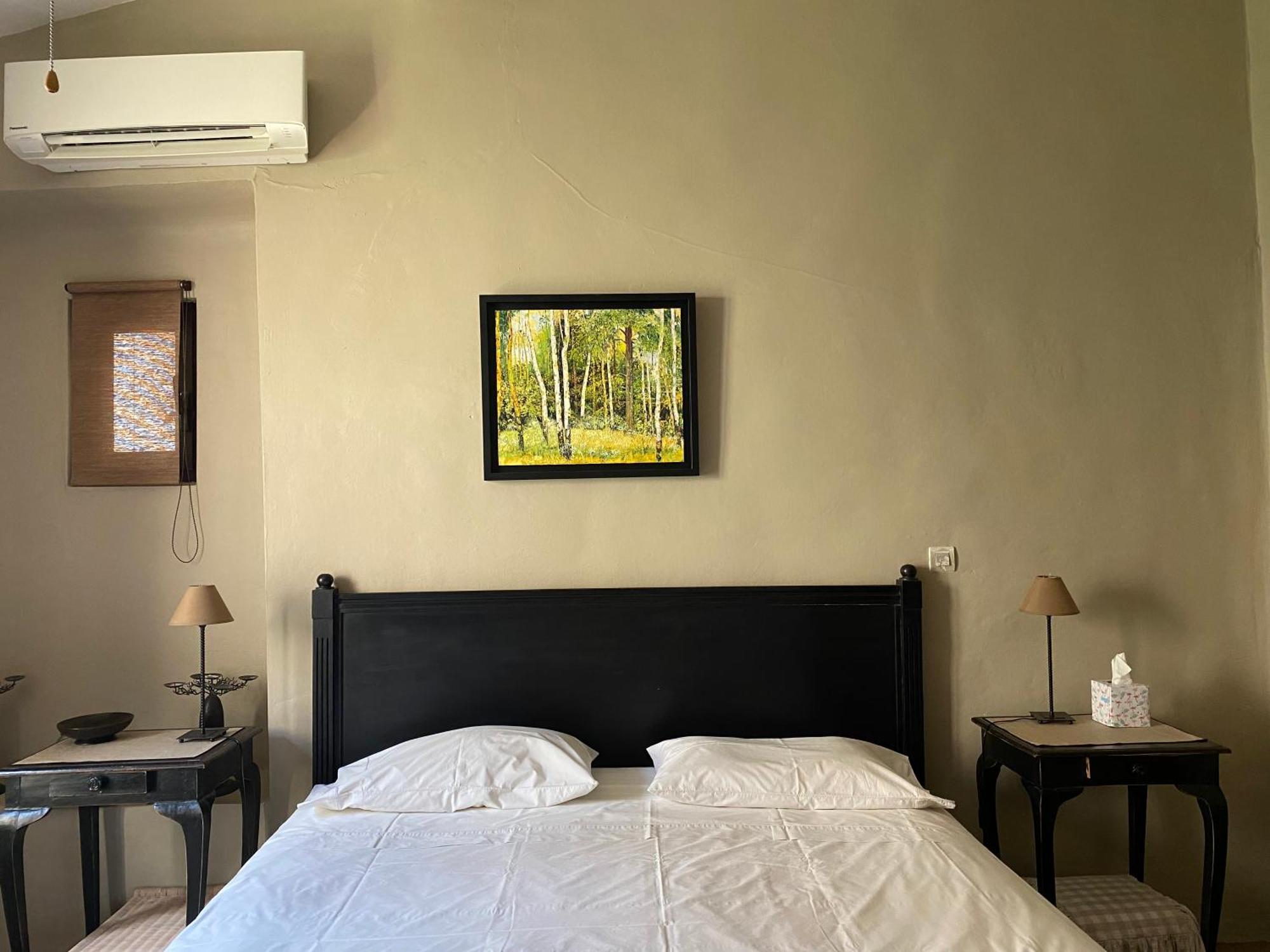 B&B Villa Des Muses ลาโรคด็องเตรง ภายนอก รูปภาพ